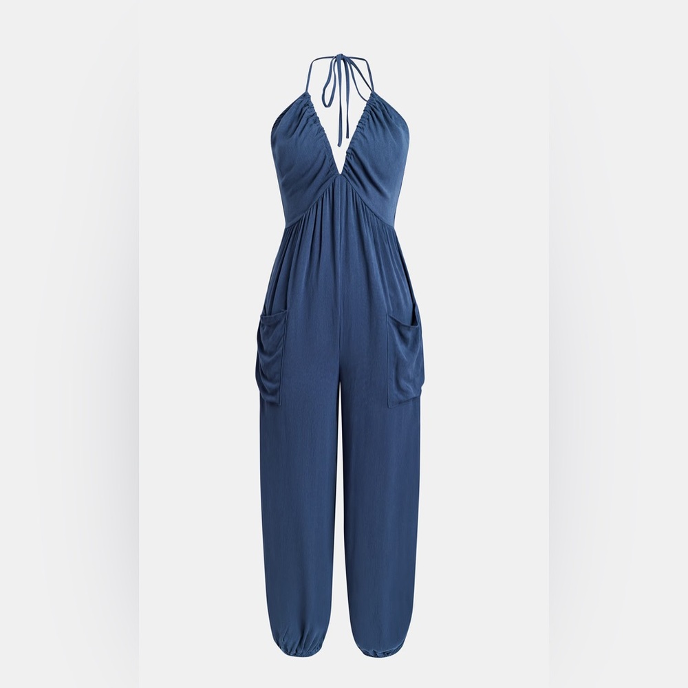 Cupshe Plunge Halter Jogger Jumpsuit - Picture 8 of 14